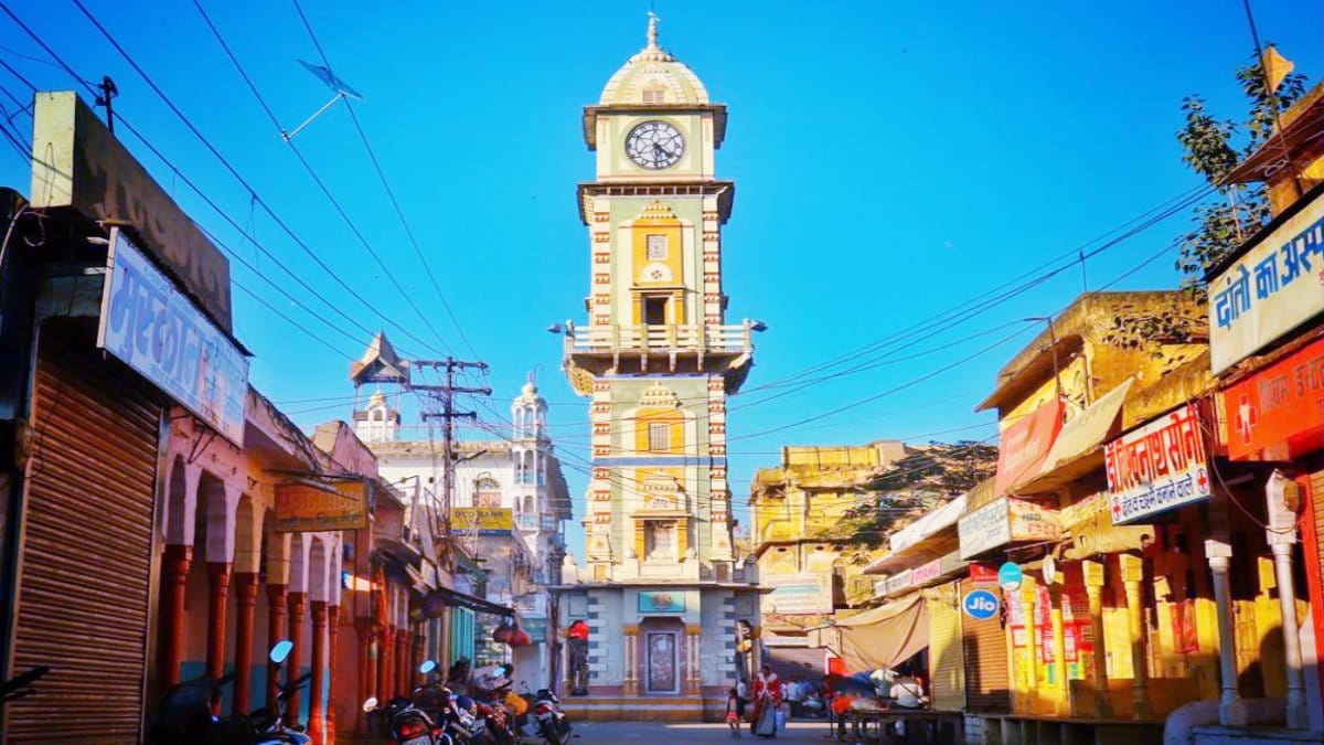 Sikar History: सीकर का इतिहास, खाटूश्यामजी-जीणमाता मंदिर से लेकर हर्ष पर्वत, राजनेताओं-उद्योपतियों का गढ़, जानें रोचक बातें sikar ghantaghar photo fm sikar सीकर घंटाघट का इतिहास फोटो
