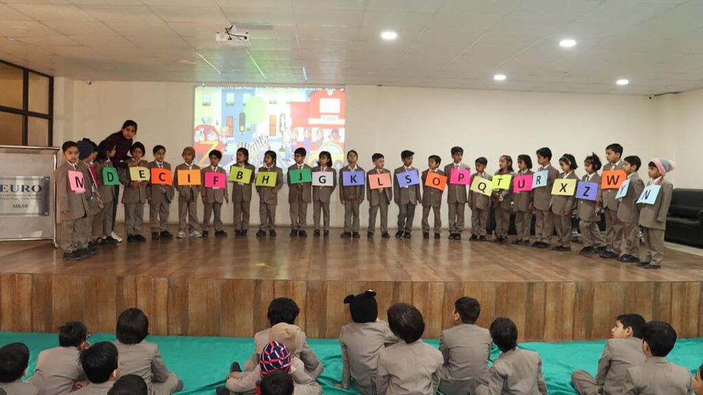 सीकर की यूरो इंटरनेशनल स्कूल का वर्ल्ड क्लास एजुकेशन सिस्टम बन रहा बच्चों की पहली पसंद सीकर की यूरो इंटरनेशनल स्कूल का वर्ल्ड क्लास एजुकेशन सिस्टम बन रहा बच्चों की पहली पसंद