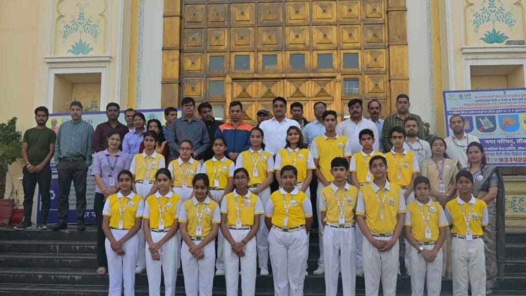 Sikar Clean Movement: देश में चमकेगा सीकर, हम बनाएंगे शहर को साफ, स्वच्छ व सुंदर, आप भी 'क्लीन सीकर मूवमेंट' में जुड़िए