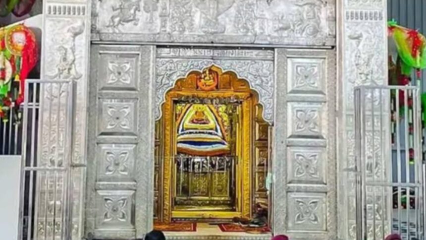 khatu shyam mandir diwali 1760106936 - FM SIKAR News