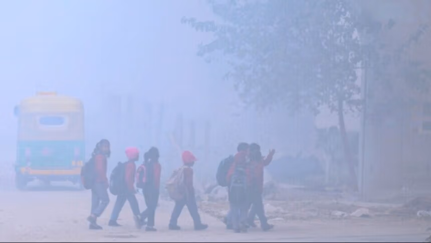 Rajasthan Weather: आज का मौसम ठंडा, सीकर-झुंझुनूं और सिरोही में सर्द हवाओं का असर; जानिए मौसम का अपडेट