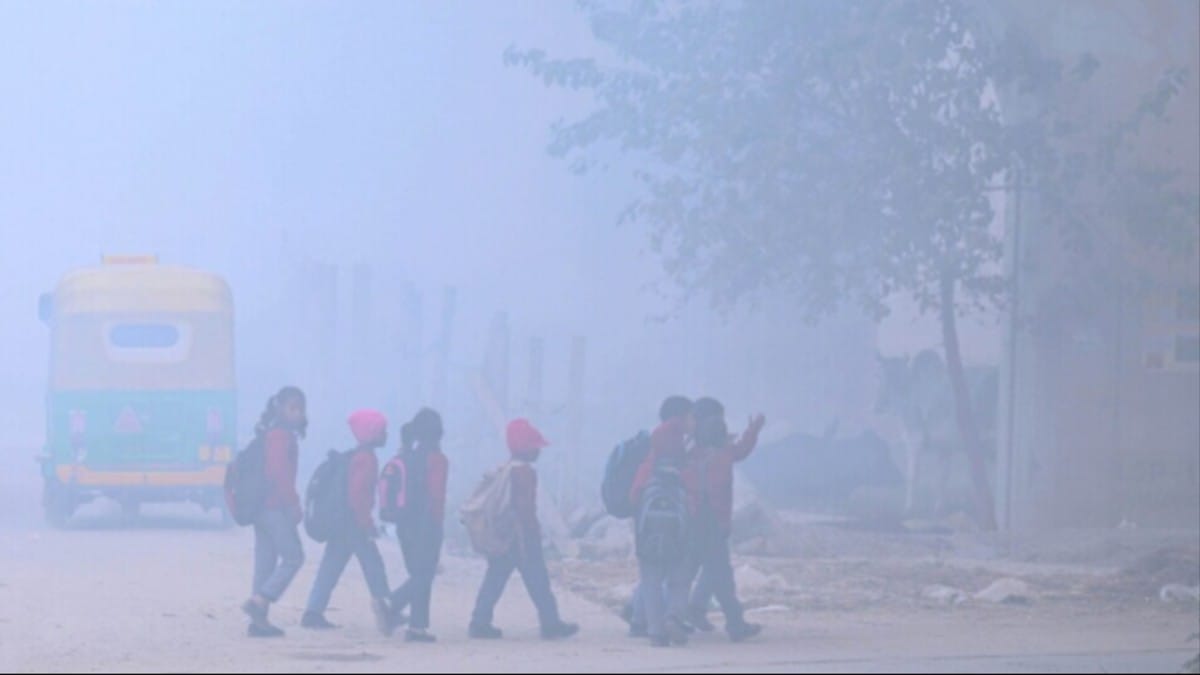 Rajasthan Weather: आज का मौसम ठंडा, सीकर-झुंझुनूं और सिरोही में सर्द हवाओं का असर; जानिए मौसम का अपडेट